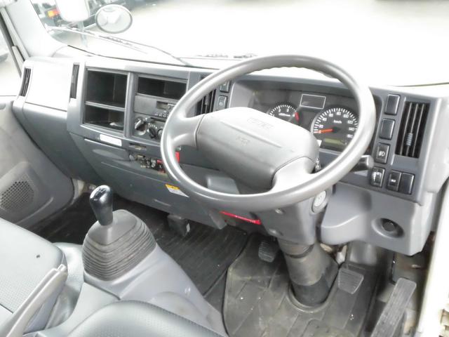 いすゞエルフクレーン3段小型（2t・3t）[写真24]