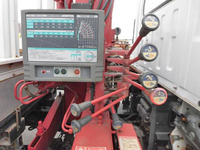 いすゞエルフクレーン3段小型（2t・3t）[写真09]