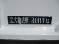 三菱ふそうキャンターアルミブロック小型（2t・3t）[写真14]