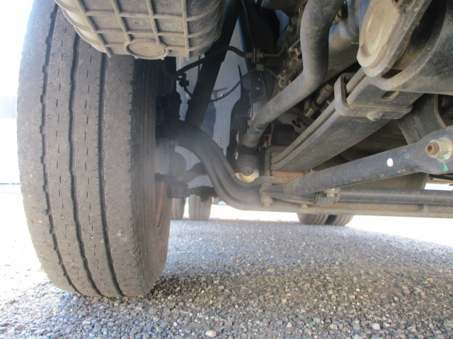 三菱ふそうキャンターアルミブロック小型（2t・3t）[写真20]