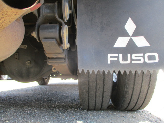 三菱ふそうキャンターアルミブロック小型（2t・3t）[写真26]