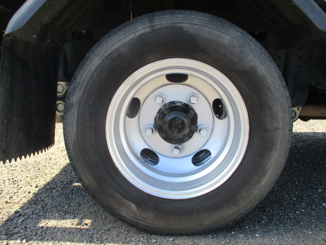 三菱ふそうキャンターアルミブロック小型（2t・3t）[写真27]