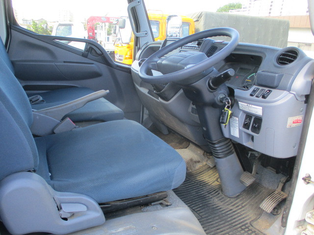 三菱ふそうキャンターアルミブロック小型（2t・3t）[写真29]