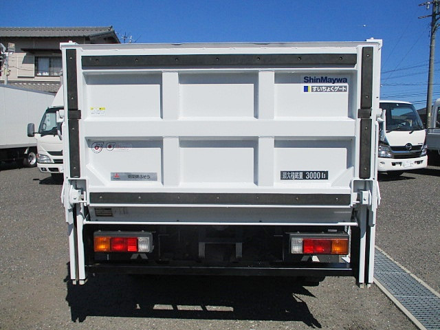 三菱ふそうキャンターアルミブロック小型（2t・3t）[写真03]