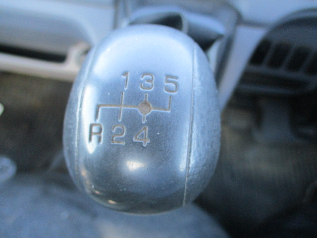 三菱ふそうキャンターアルミブロック小型（2t・3t）[写真34]