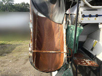 いすゞギガミキサー車（コンクリートミキサー）大型（10t）[写真12]