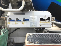 いすゞギガミキサー車（コンクリートミキサー）大型（10t）[写真13]