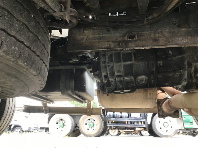 いすゞギガミキサー車（コンクリートミキサー）大型（10t）[写真21]