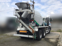 いすゞギガミキサー車（コンクリートミキサー）大型（10t）[写真02]