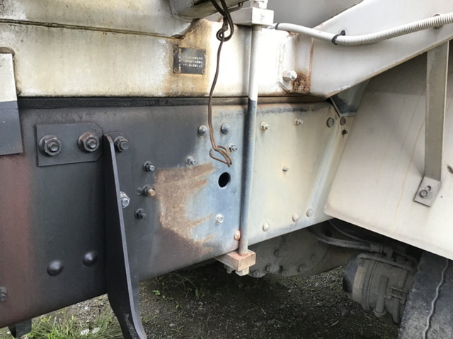 三菱ふそうスーパーグレートミキサー車（コンクリートミキサー）大型（10t）[写真18]