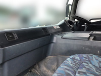 三菱ふそうスーパーグレートミキサー車（コンクリートミキサー）大型（10t）[写真34]