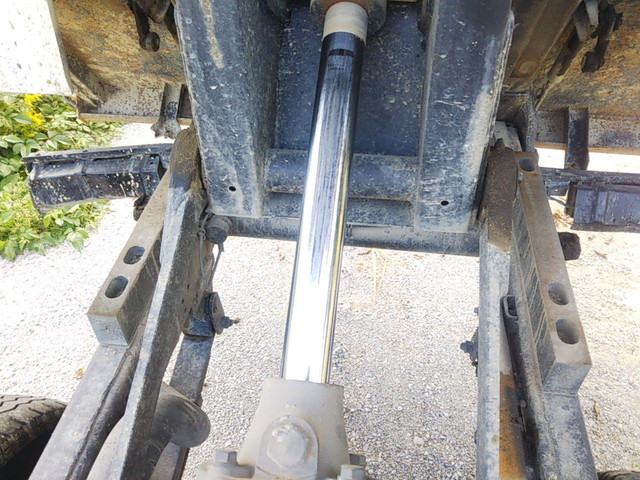 三菱ふそうキャンターダンプ小型（2t・3t）[写真11]