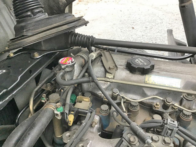 トヨタトヨエース平ボディ小型（2t・3t）[写真12]