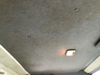 いすゞエルフアルミバン小型（2t・3t）[写真16]