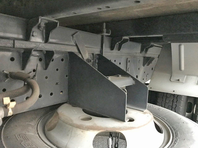 いすゞエルフアルミバン小型（2t・3t）[写真07]