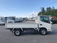 トヨタトヨエース平ボディ小型（2t・3t）[写真06]