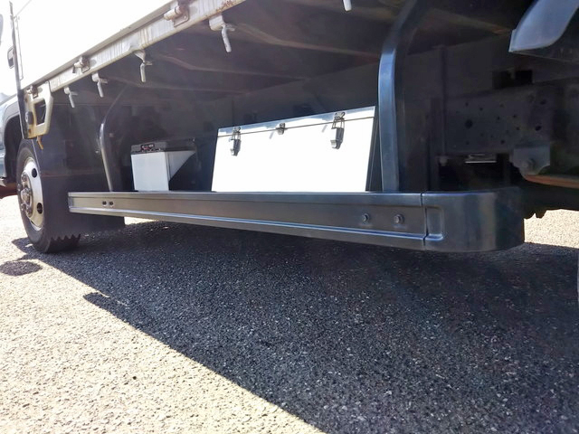 いすゞエルフアルミブロック小型（2t・3t）[写真14]