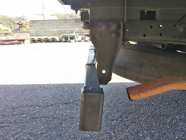 いすゞエルフアルミブロック小型（2t・3t）[写真16]