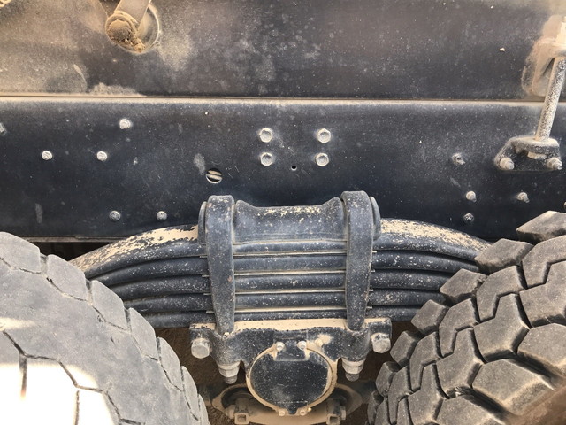 いすゞギガダンプ大型（10t）[写真15]