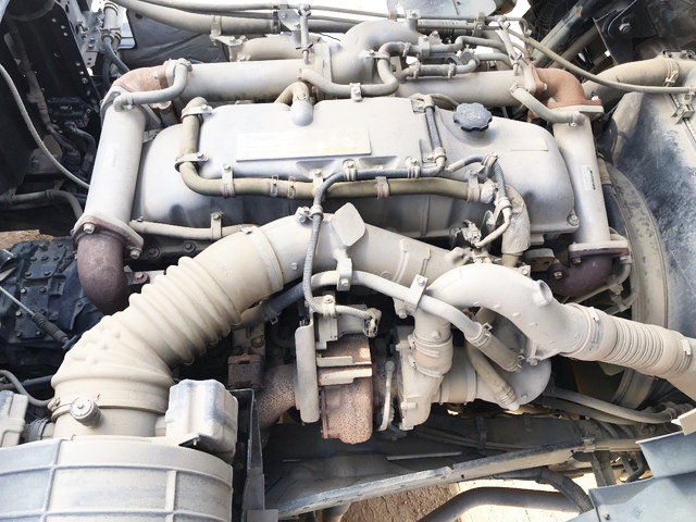 いすゞギガダンプ大型（10t）[写真18]