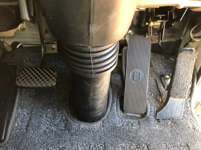 いすゞギガダンプ大型（10t）[写真31]