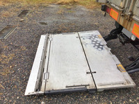 日野レンジャーアルミウイング中型（4t）[写真09]