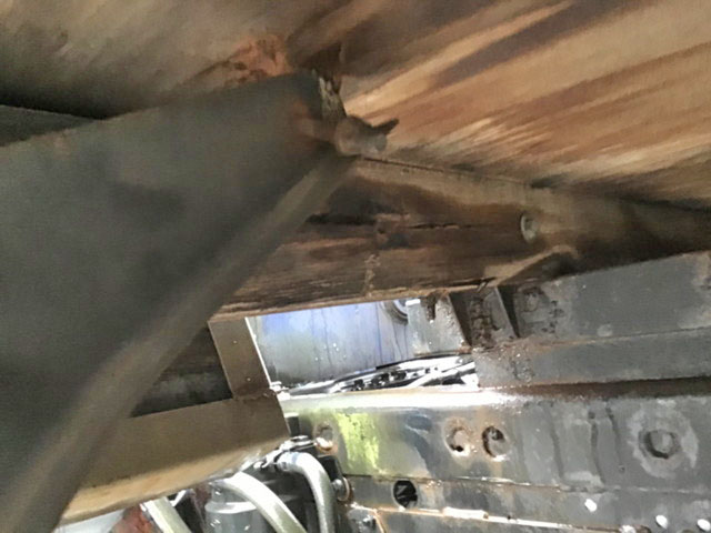 日野デュトロクレーン4段小型（2t・3t）[写真16]