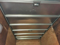 いすゞエルフアルミバン小型（2t・3t）[写真10]