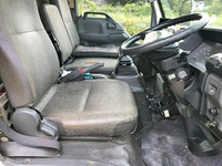 いすゞエルフアルミバン小型（2t・3t）[写真19]