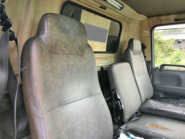 いすゞエルフアルミバン小型（2t・3t）[写真20]