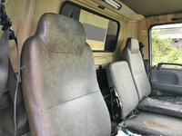 いすゞエルフアルミバン小型（2t・3t）[写真20]