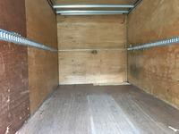 いすゞエルフアルミバン小型（2t・3t）[写真09]