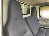 三菱ふそうキャンター平ボディ小型（2t・3t）[写真18]