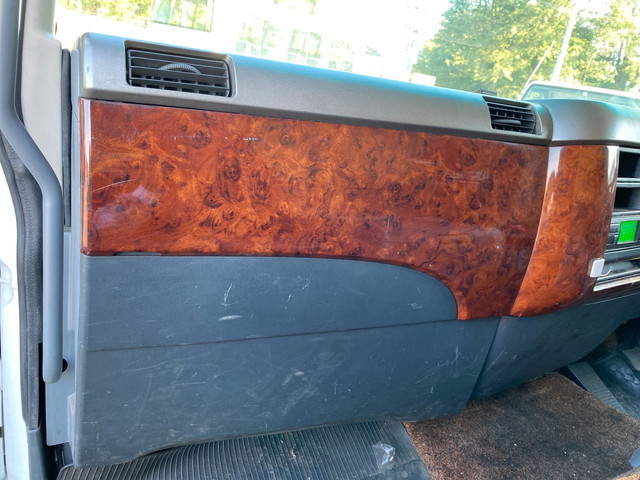 三菱ふそうファイター冷蔵冷凍ウイング中型（4t）[写真31]