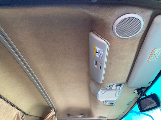 三菱ふそうファイター冷蔵冷凍ウイング中型（4t）[写真32]