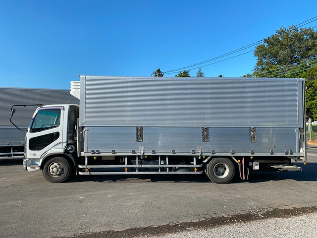三菱ふそうファイター冷蔵冷凍ウイング中型（4t）[写真05]