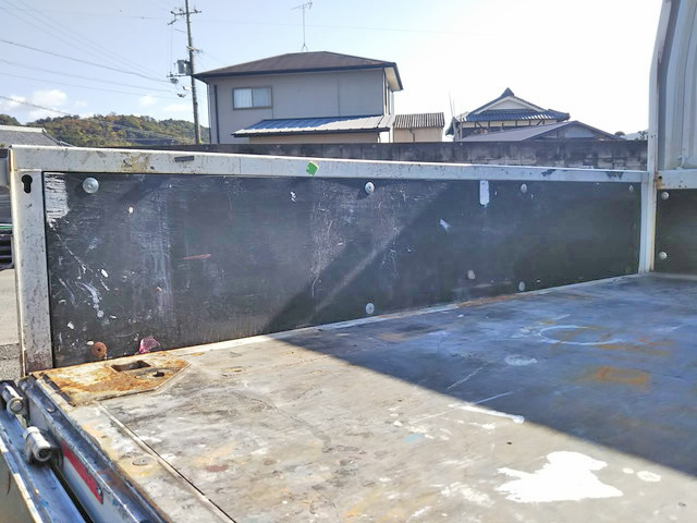 三菱ふそうキャンターダブルキャブ（Wキャブ）小型（2t・3t）[写真12]