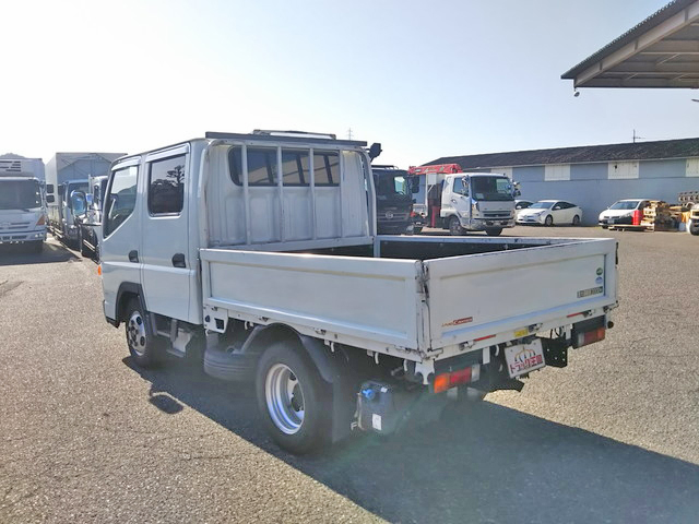 三菱ふそうキャンターダブルキャブ（Wキャブ）小型（2t・3t）[写真04]