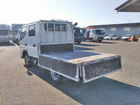 三菱ふそうキャンターダブルキャブ（Wキャブ）小型（2t・3t）[写真06]