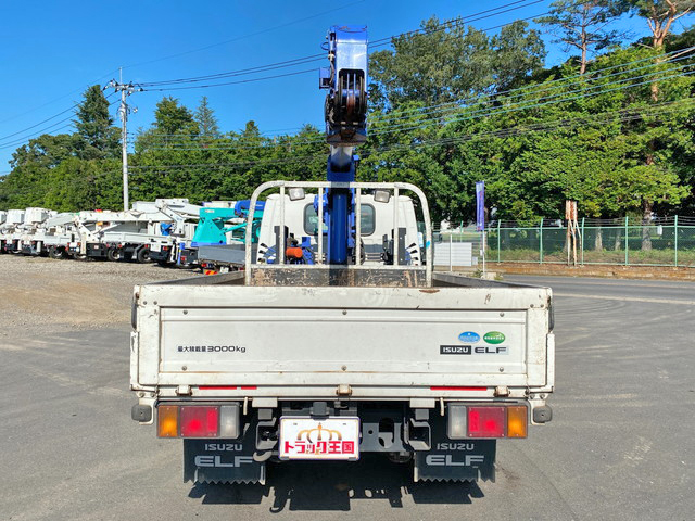 いすゞエルフクレーン3段小型（2t・3t）[写真10]