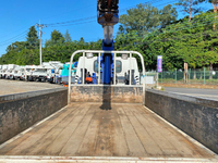 いすゞエルフクレーン3段小型（2t・3t）[写真12]