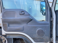 いすゞエルフクレーン3段小型（2t・3t）[写真31]