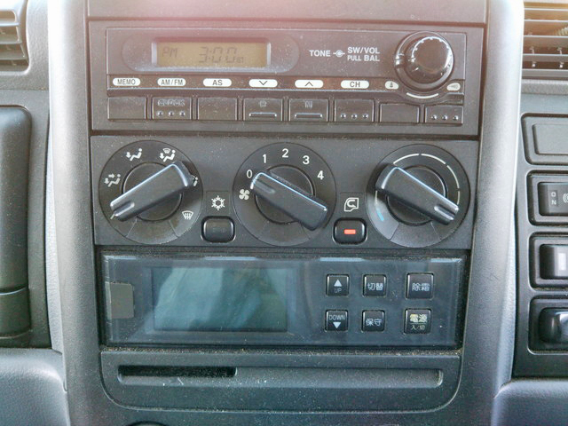 三菱ふそうキャンター冷凍車（冷蔵車）小型（2t・3t）[写真33]