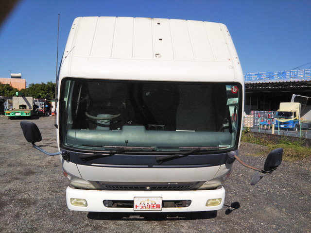 三菱ふそうキャンター冷凍車（冷蔵車）小型（2t・3t）[写真09]
