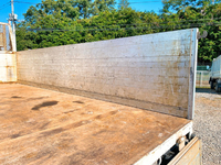 いすゞエルフユニック4段小型（2t・3t）[写真16]