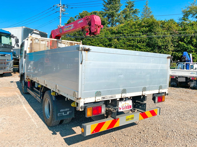 いすゞエルフユニック4段小型（2t・3t）[写真04]