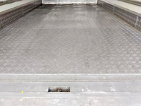 いすゞエルフ冷凍車（冷蔵車）小型（2t・3t）[写真15]