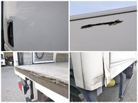 いすゞエルフ冷凍車（冷蔵車）小型（2t・3t）[写真21]