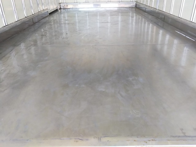 三菱ふそうキャンター冷凍車（冷蔵車）小型（2t・3t）[写真16]