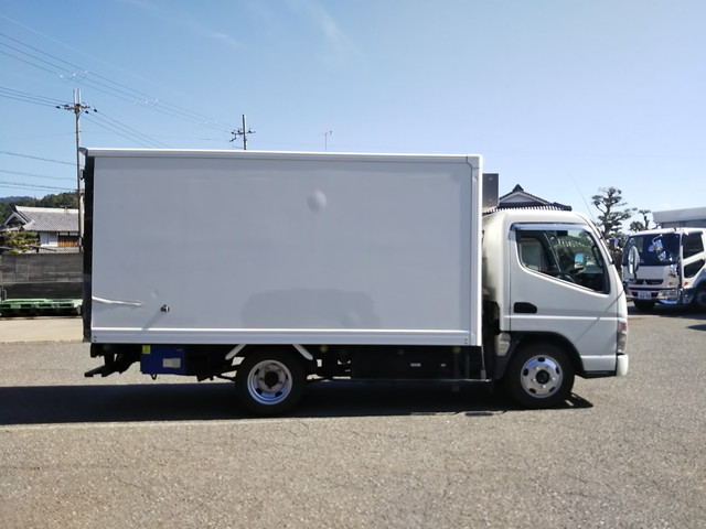 三菱ふそうキャンター冷凍車（冷蔵車）小型（2t・3t）[写真07]